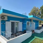 Arjan Dyli Guesthouse